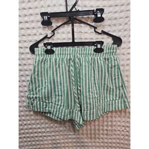Universal Thread size S green and white pull on shorts with pockets